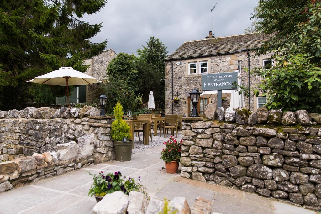 Hotel The Lister Arms Malham Exteriér fotografie